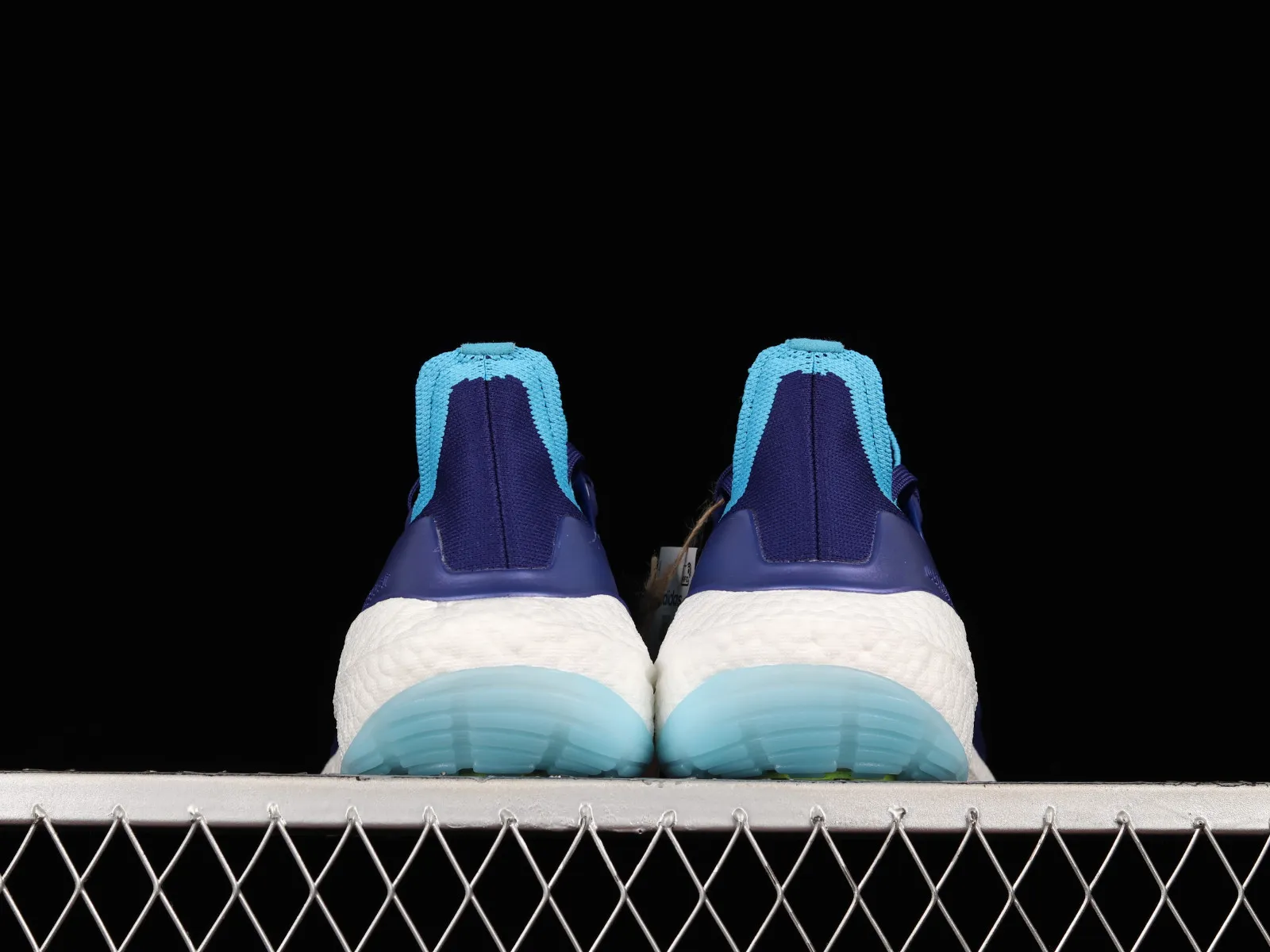 Adidas Ultra Boost 22 Legacy Indigo Sky Solar Yellow GX9333