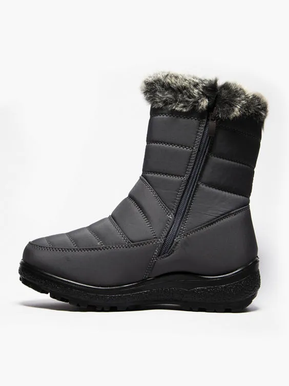 Easy Street  Grey Quilted Snow Boots