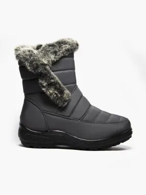 Easy Street  Grey Quilted Snow Boots