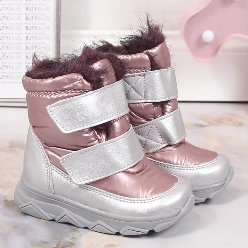 Girls waterproof snow boots with velcro membrane Kornecki 6895 pink