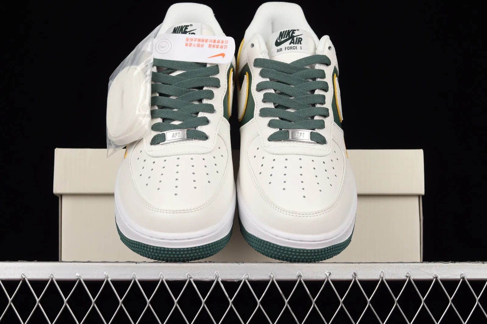 Nike Air Force 1 07 Low White Green Metallic Gold BS8861-202