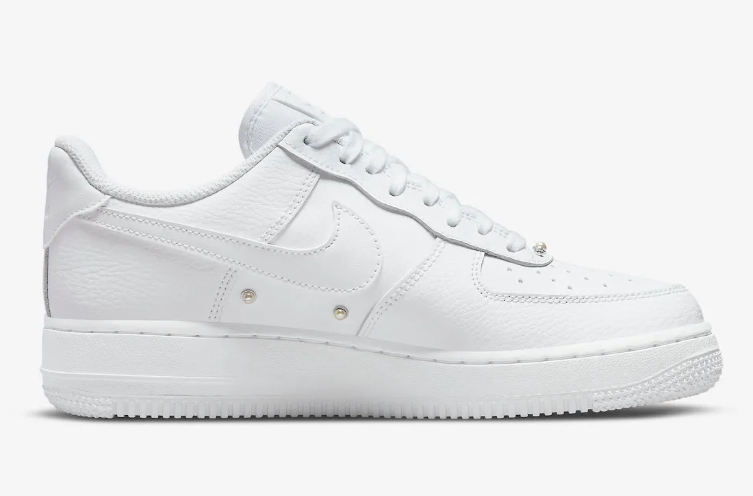 Nike Air Force 1 Low 07 SE Pearl White Shoes DQ0231-100