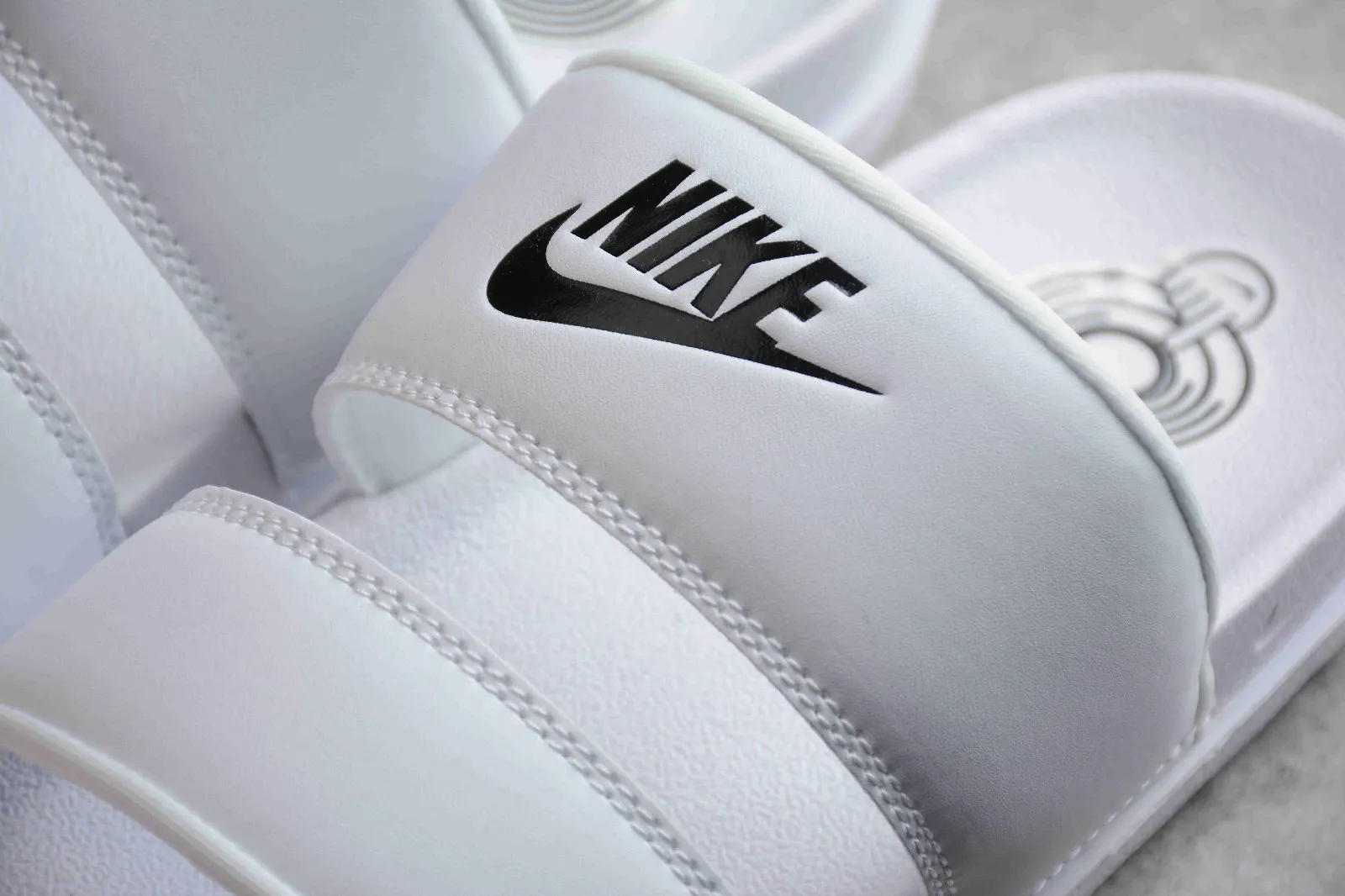 Nike Offcourt Duo Slide White Black DC0496-100