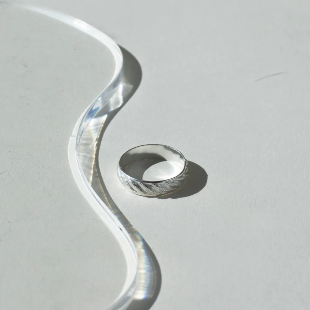 Ripple Ring