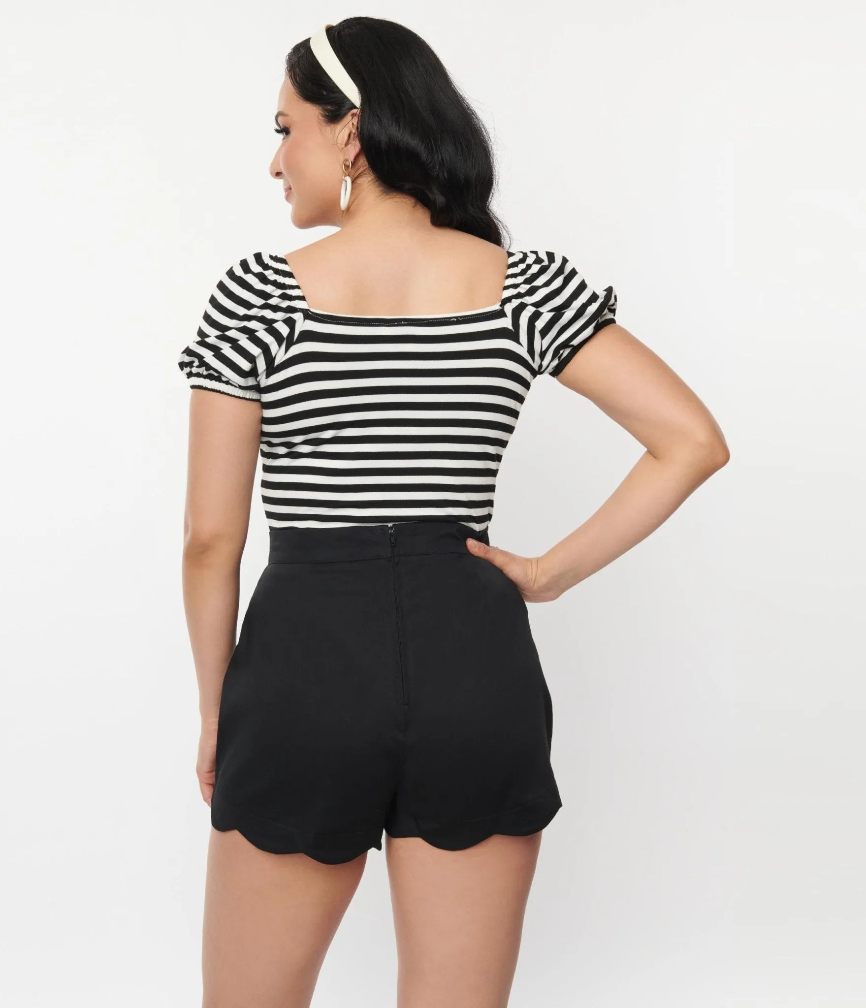 Unique Vintage Black Scallop Shorts